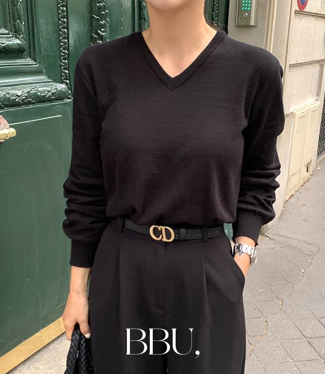 [가을신상🍂/데일리추천/1+1할인]유디 브이넥 긴팔니트(10color) [세미크롭 무지 이너 스탠다드 시보리 코튼]