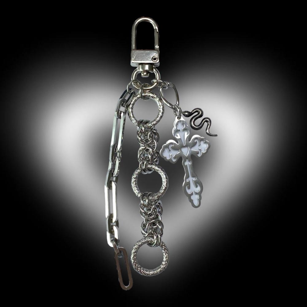 MADE Queen of Evil Keyring / 시크한키링 블랙키링 시크룩 스트릿룩