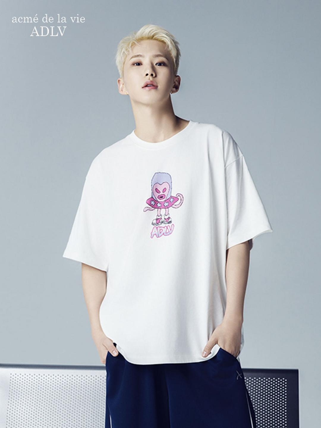 HEART ALIEN SHORT SLEEVE T-SHIRT
