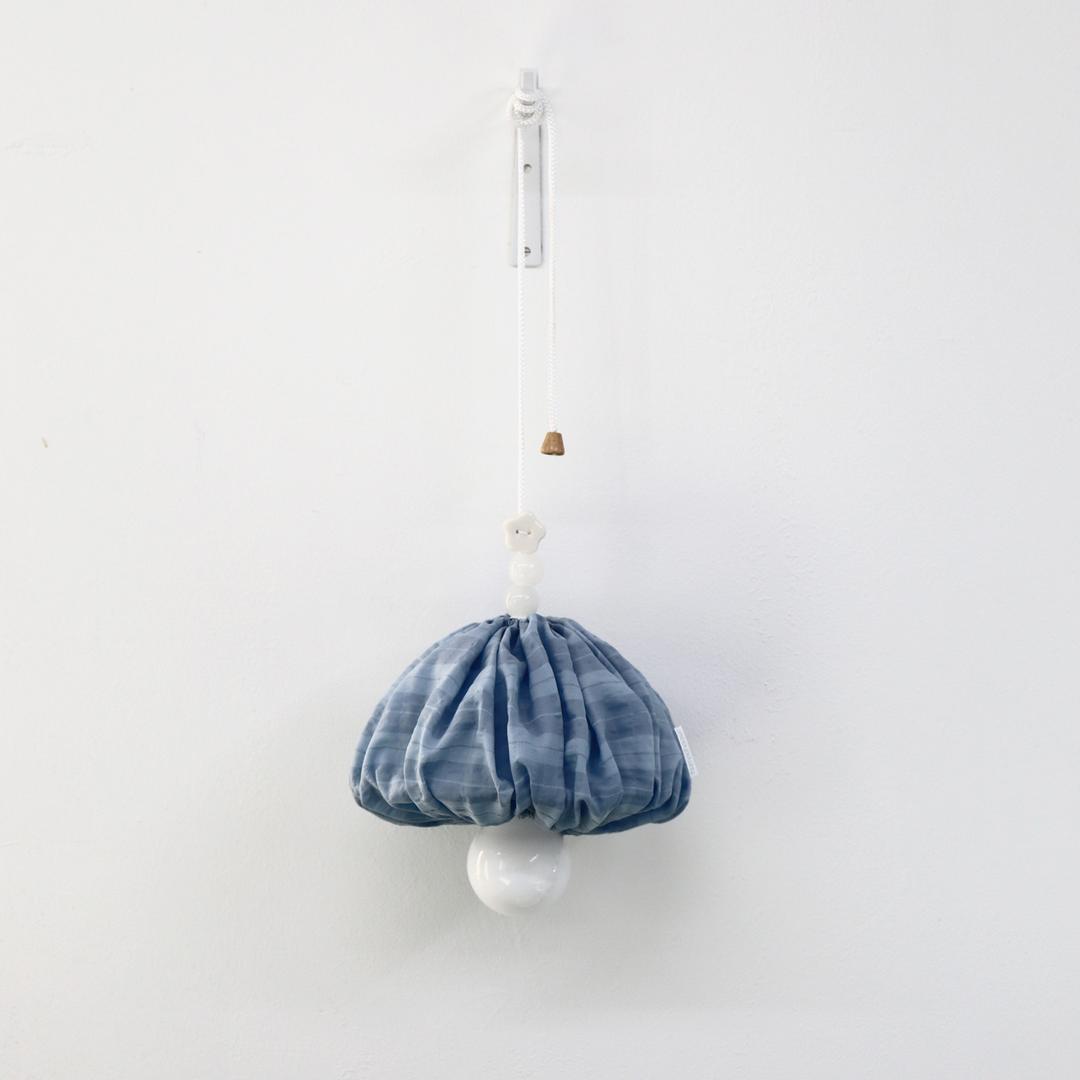 blue-white check  pumpkin hanging lamp