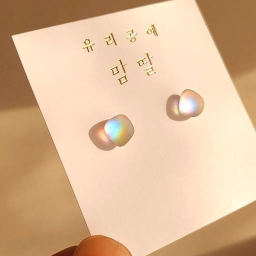 3월31일순차발송🌙무광 못난이 오로라 유리귀걸이