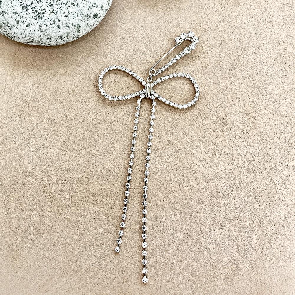 [삿치] L RIBBON CRYSTAL BROOCH