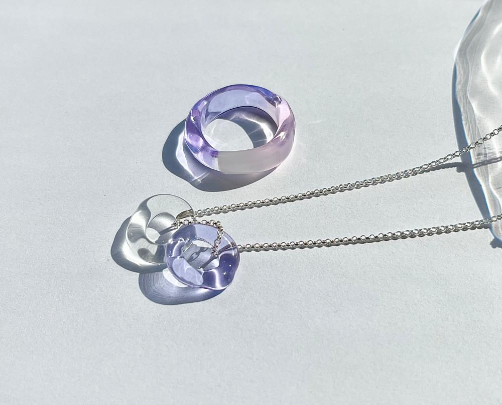 pink purple white color ring