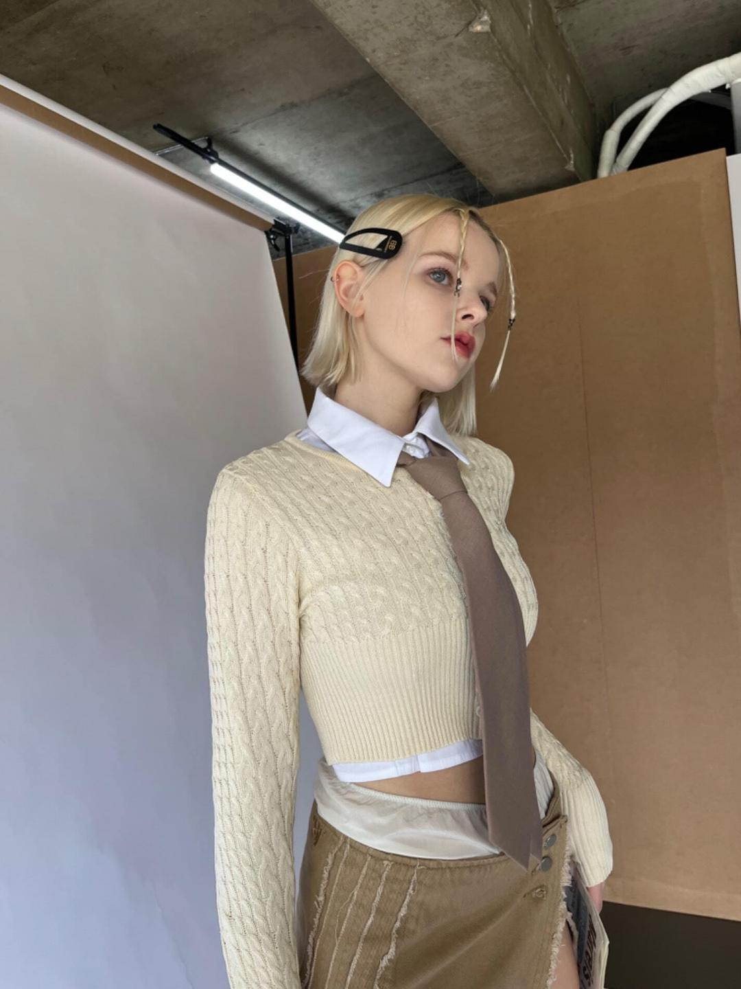 From school cardigan (cream)