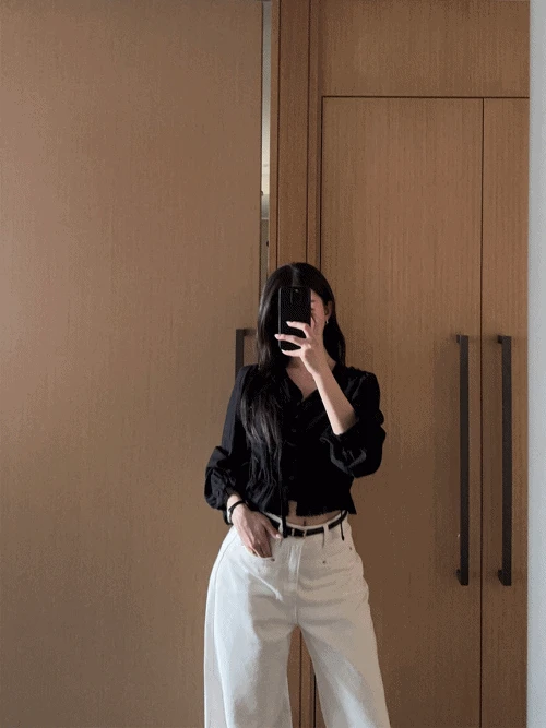 로즐리 밴딩 크롭 프릴 크롭 블라우스(2color)