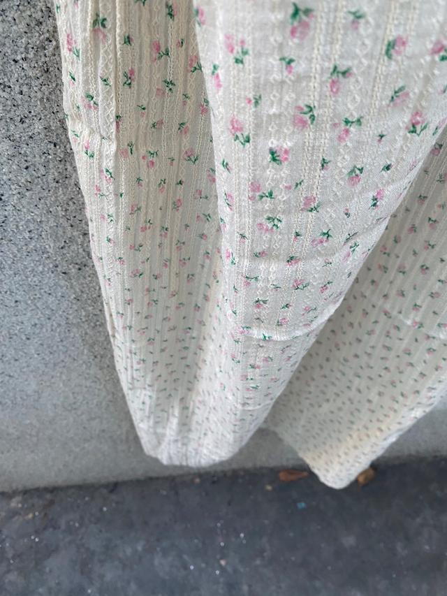 녹의 꽃 커튼