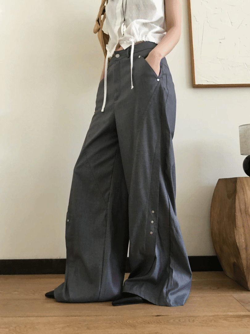 Incision rivet wide slacks (gray, black)