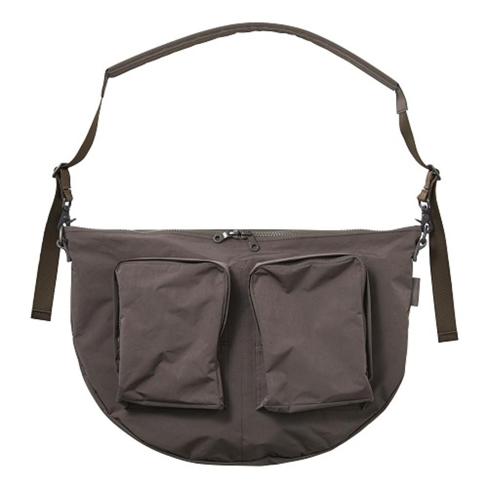 AMIACALVA 아미아칼바 바디 백 가방 - 그레이