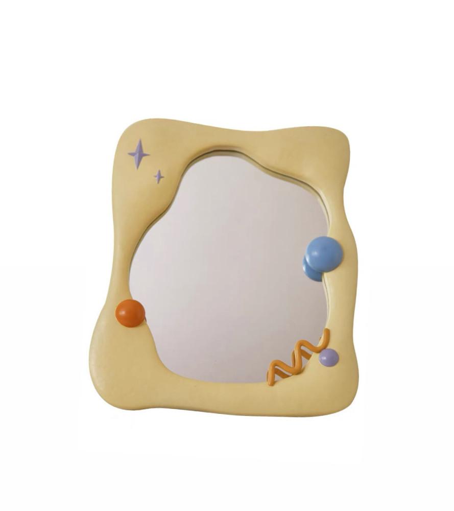 크림스튜디오 우주 공간 유니크 오브제 거울