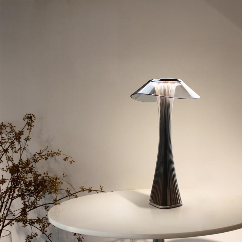 슬림스타일 LED 데스크램프