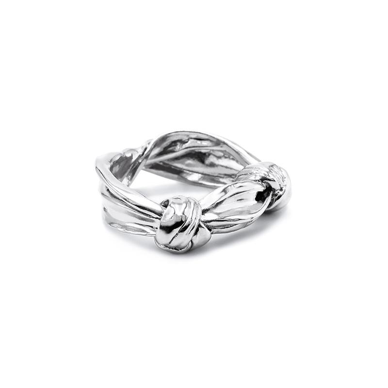 Tied Cotton Ring in silver