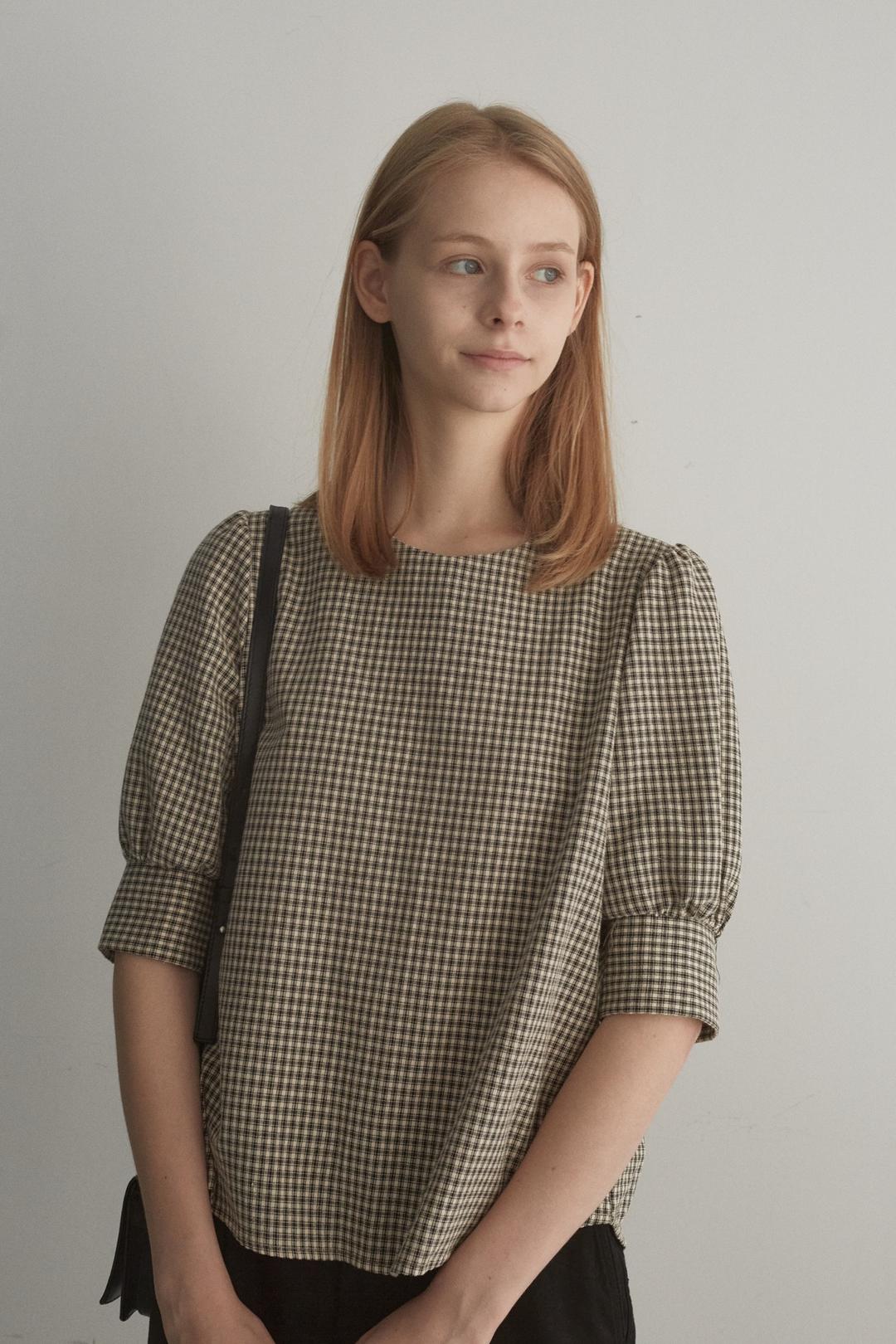 moi vintage check puff blouse - black