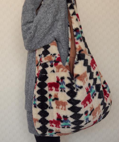 Fur bag 플리스 호보팩 AC702 (아이보리)