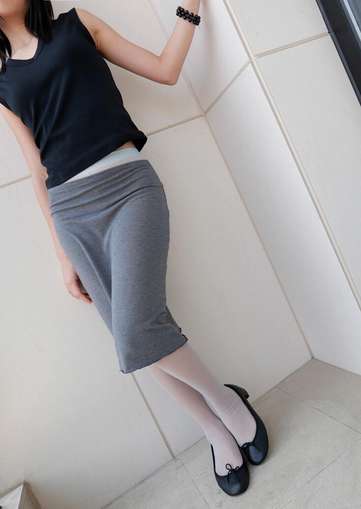 컬 햄 미디 스커트 - 더스티 그레이