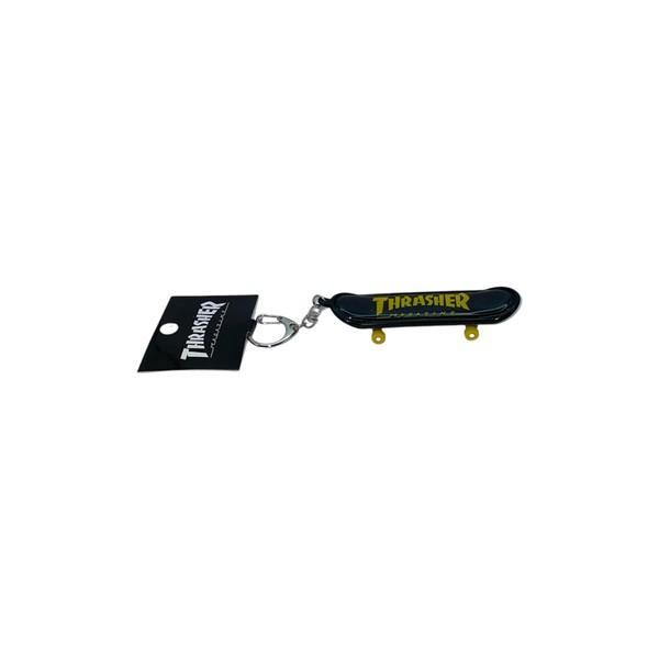 thrasher skateboard keyring (yellow••🗝️🔑)