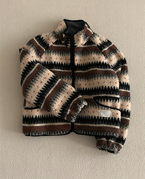 봉주르프로젝트 nordic fleece jumper