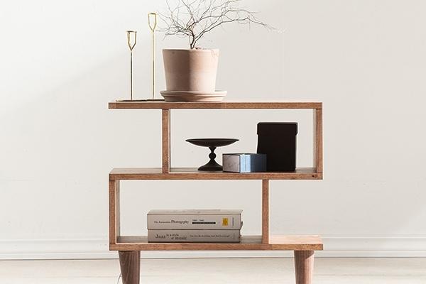 우드림 고무나무 원목 디자인 협탁_BT106