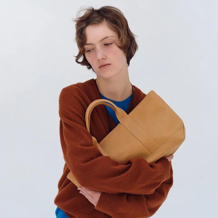 Nubuck Small Boat Bag in Beige