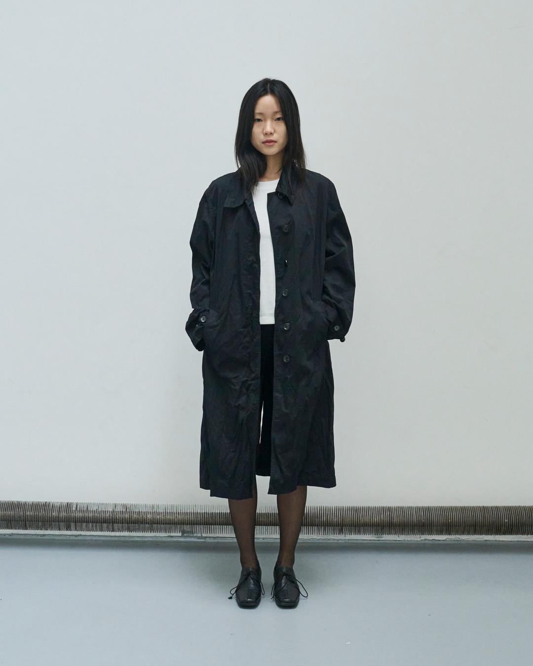 Crinkle mac coat (black)