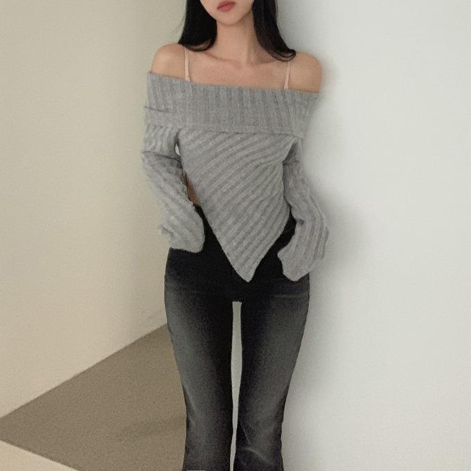 [ 여리무드/울15% ] 더기 오프숄더 기모 언발 니트 티셔츠