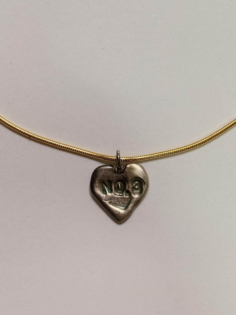 Vintage Black Heart Necklace Nº03