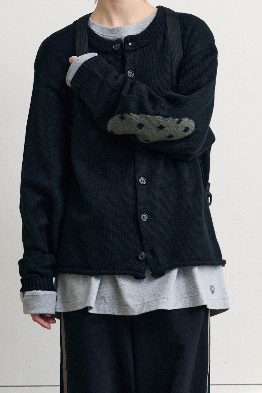 엘보우 도트 니트 가디건 - 블랙