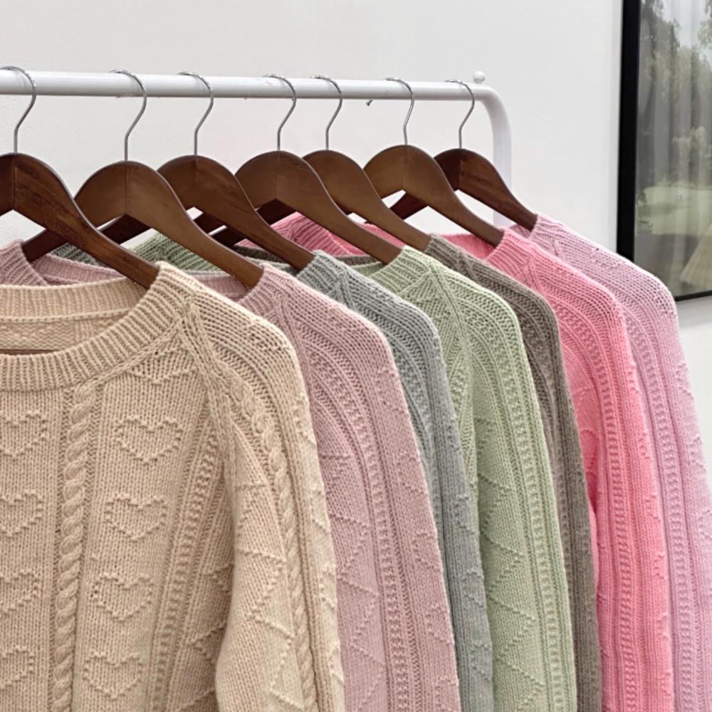 [𝐏𝐚𝐜𝐤𝐚𝐠𝐞] Sweet Gift of Love 스웨터