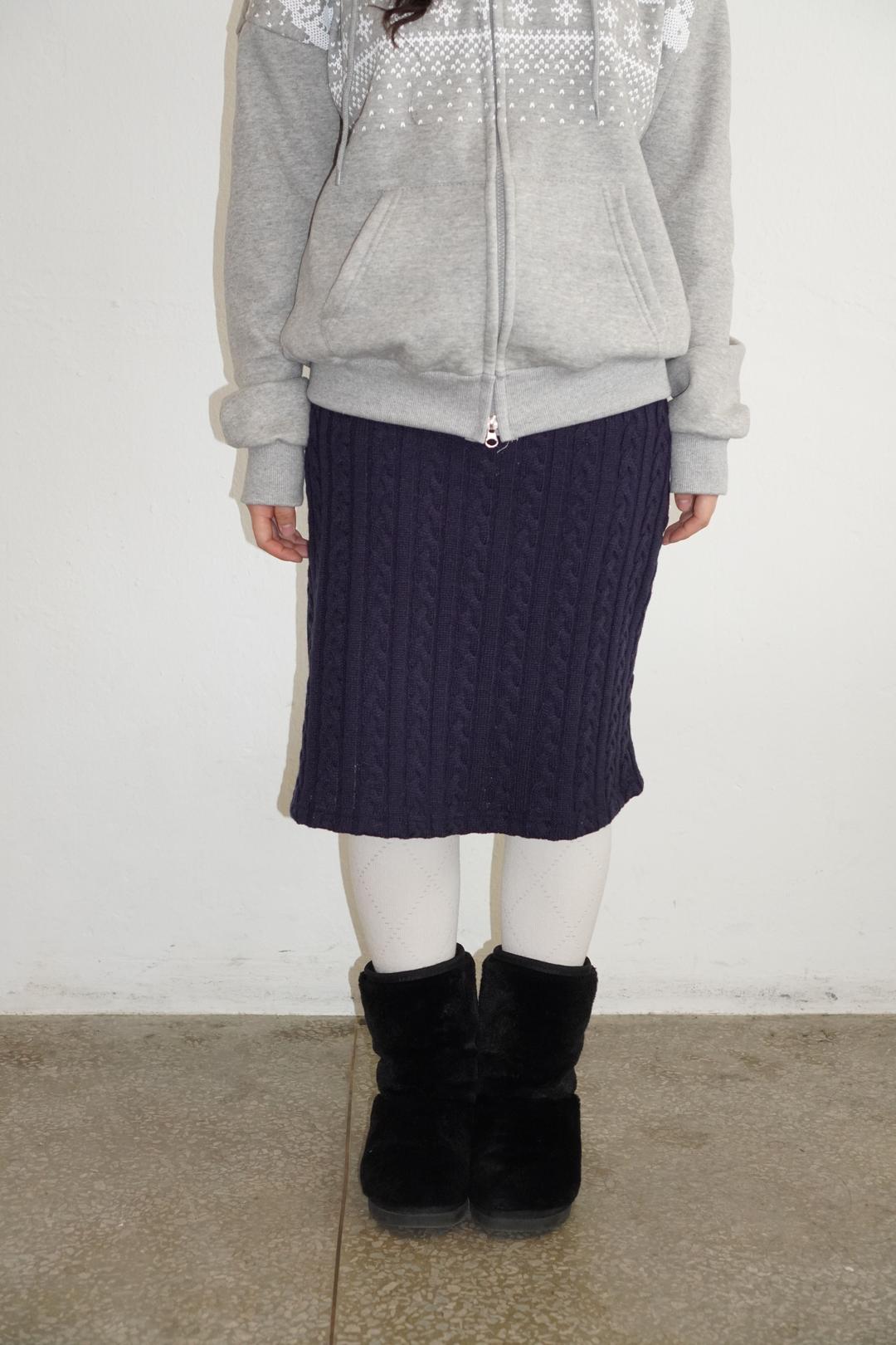 twisted knit skirt - 2 colors