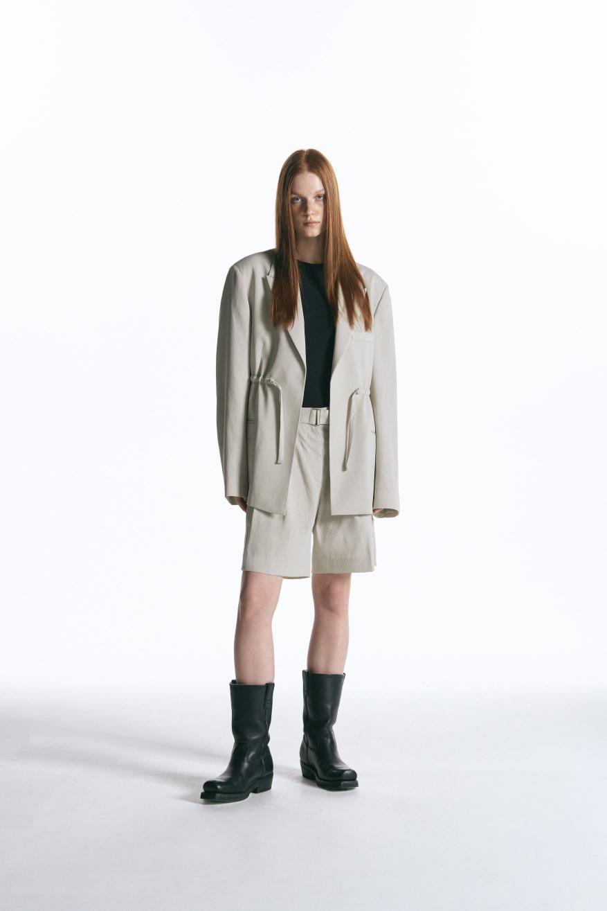 스트랩 이지 자켓 ASH BEIGE