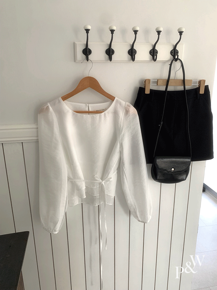 피터앤웬디 [🦢격식룩/데이트룩] #MADE 아로하 레이어링 블라우스 (끈 포함)