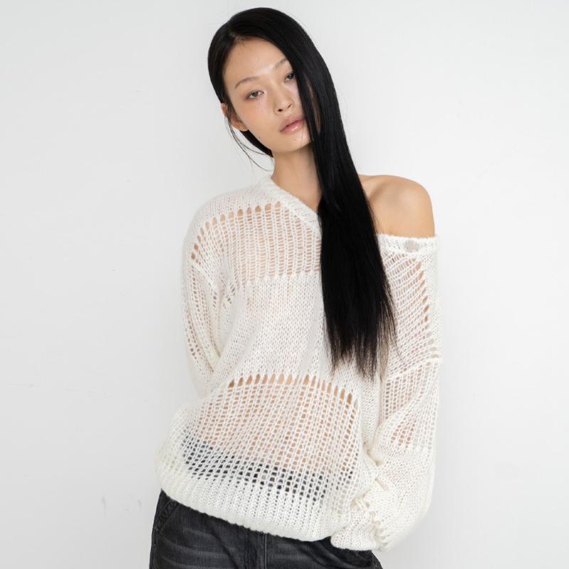 [12/4 순차배송]BELLA V-NECK KNIT (IVORY)