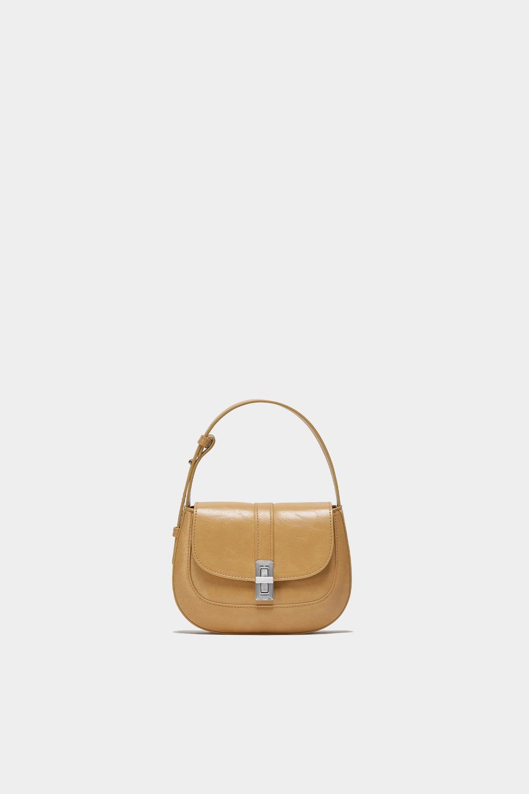 Atelier Classic · Amanda S