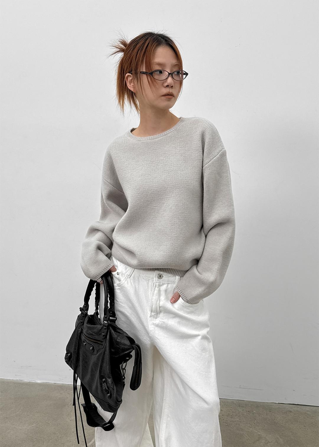 플릭 베이직 라운드 니트