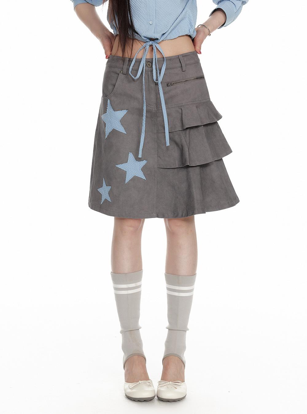 Checkered Stitch Star Pleated Skirt