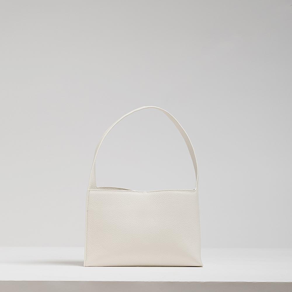 [29CM 단독] Curve Bag - Ivory