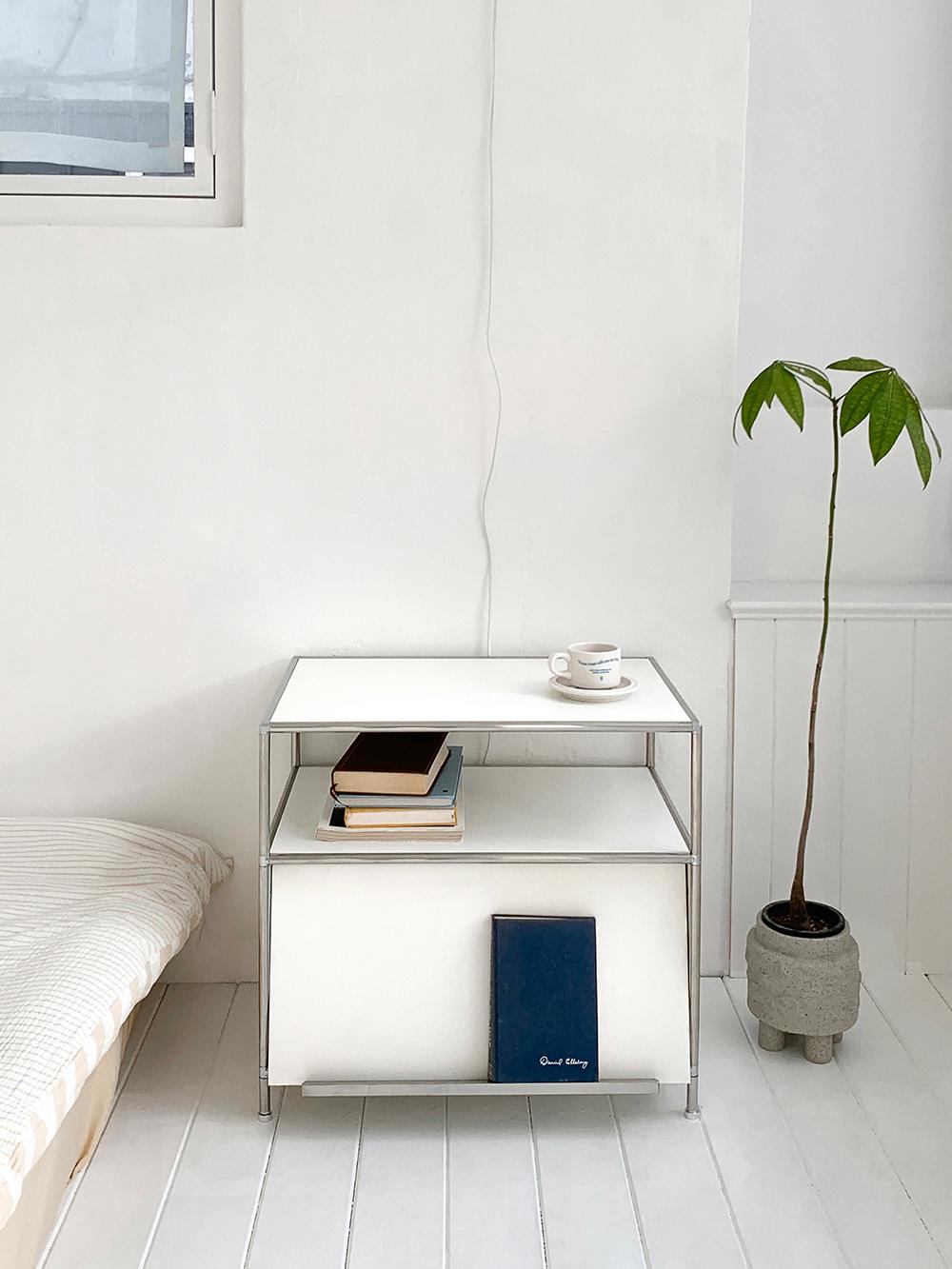 Mellow sliding magazinerack (멜로우 슬라이딩 매거진랙)