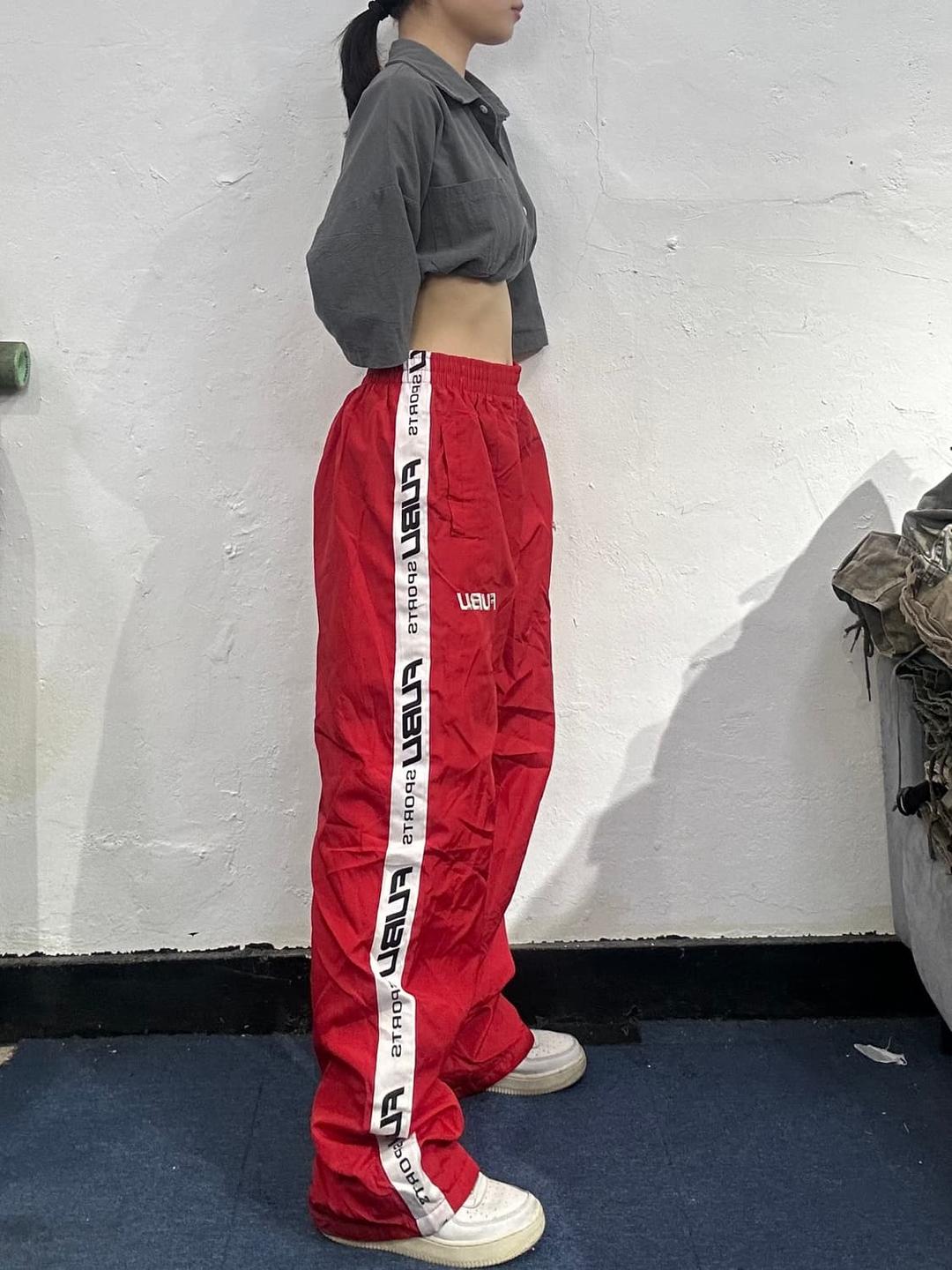 90s 후부 레드 사이드라인 스펠아웃 와이드 트랙팬츠 | 후루츠패밀리