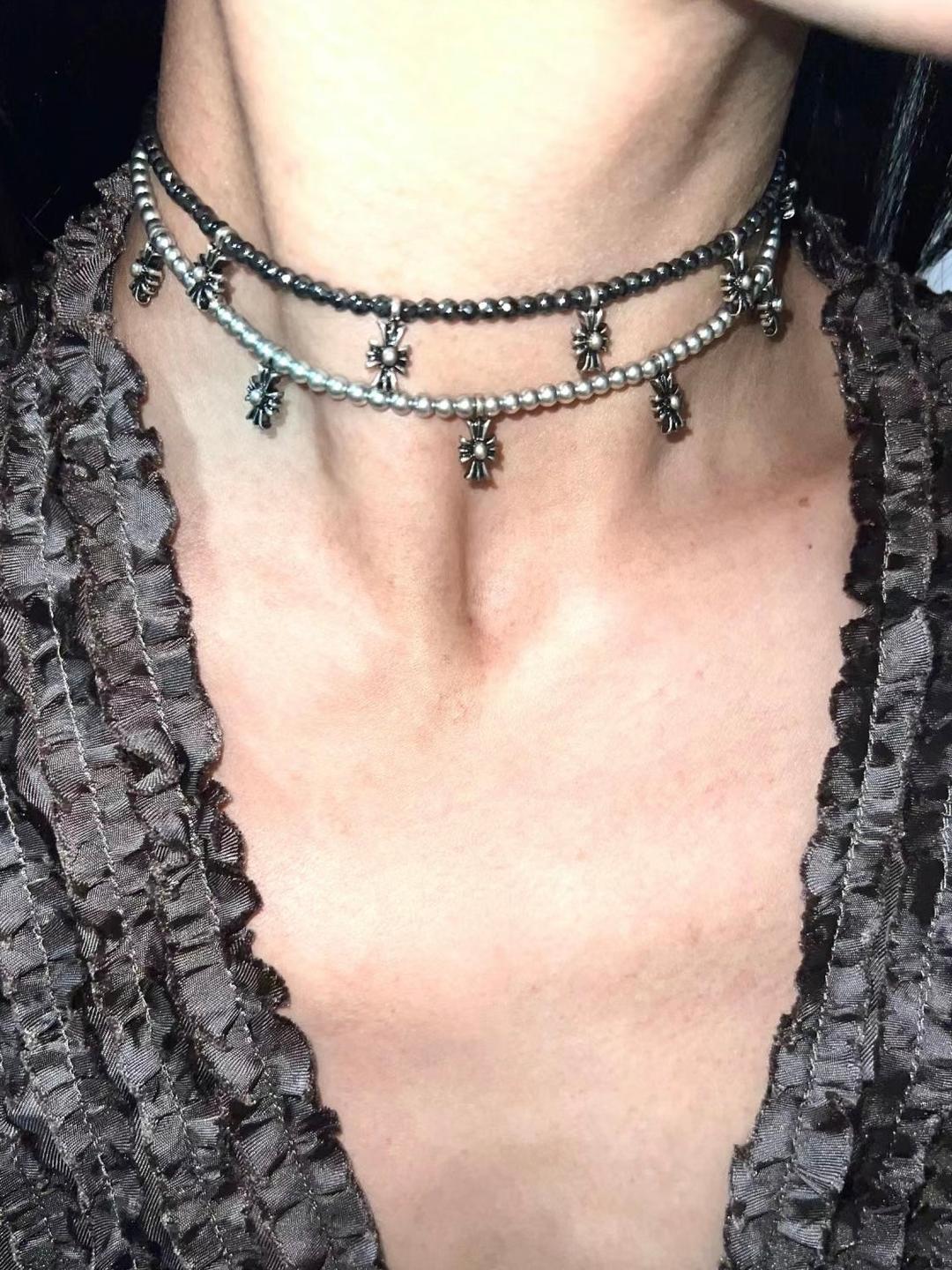 Accessories 25