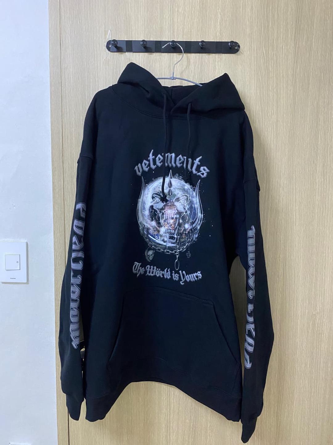 Vetements Hoodie | 후루츠패밀리