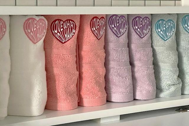 [5%쿠폰] 하트자수 키치수건 하이틴 160g 타월 10장