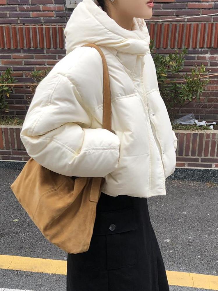 (sale) 웨미 오버핏 크롭 후드 패딩 점퍼 2oclor (새상품)