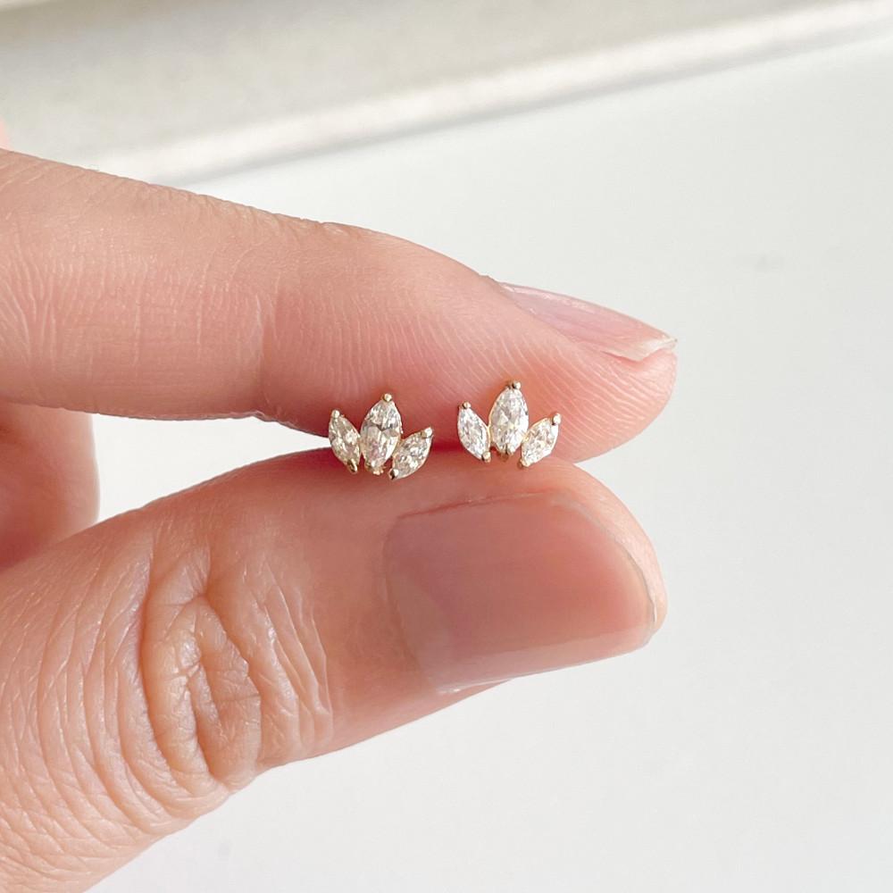 [르앙] 10k 미니 티아라 큐빅 피어싱 / 포인트용 금 피어싱 아웃컨츠 귓바퀴