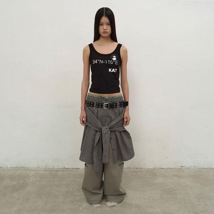 KAT PRINT SLIM TANK TOP (BLACK)