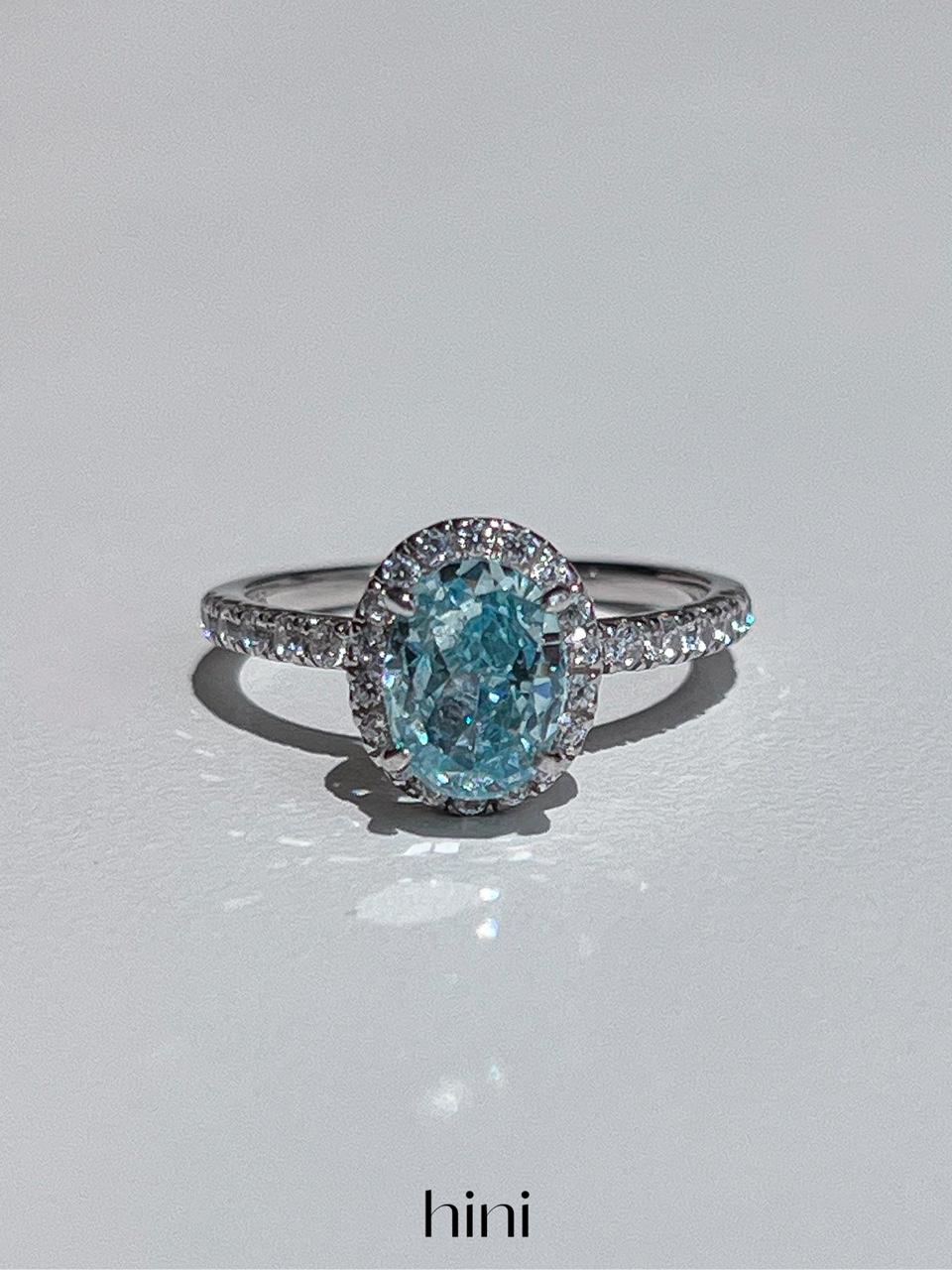 [925 Silver] Blue Oval Halo Ring