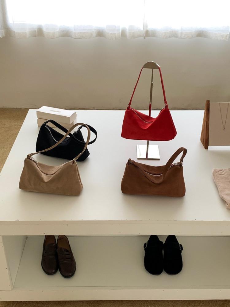 스웨이드 미니 숄더백 - 베이지 레드 브라운 블랙