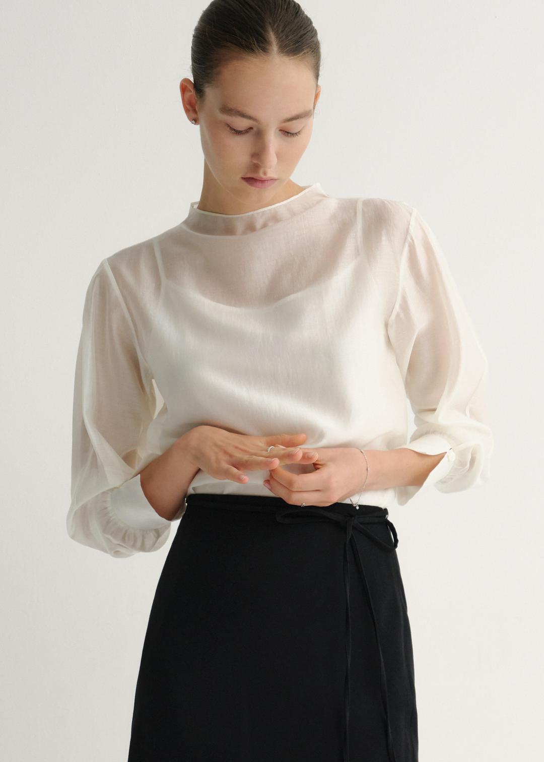 아넬리 시어 블라우스