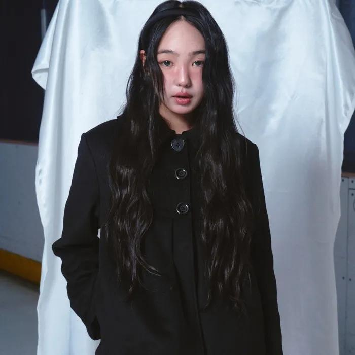 Rosie Heart Button Half Coat Black