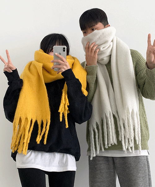 [12Color/도톰,몽실몽실~]필수 아이템 보온 롱한 기장감 수술 목도리