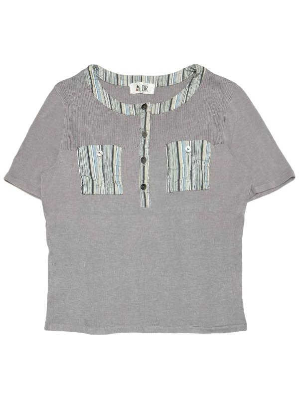 Half button top