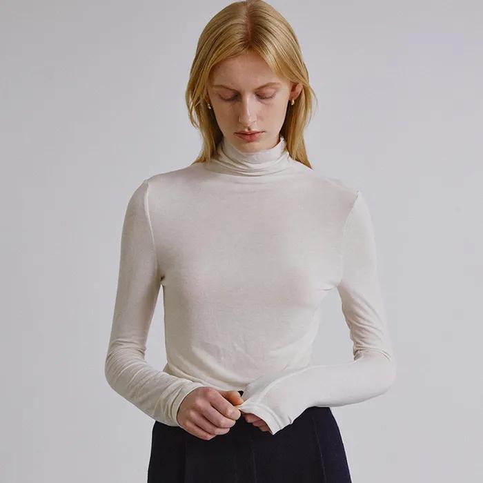 Line detail wool pola_IVORY